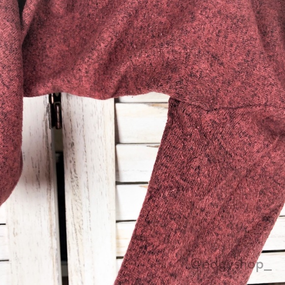 [Express] One Eleven Plush Jersey V-Neck Tee - Picture 6 of 7